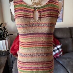 Lauren Ralph Lauren P Med Gold & Red Knit Sleeveless Top Keyhole Design